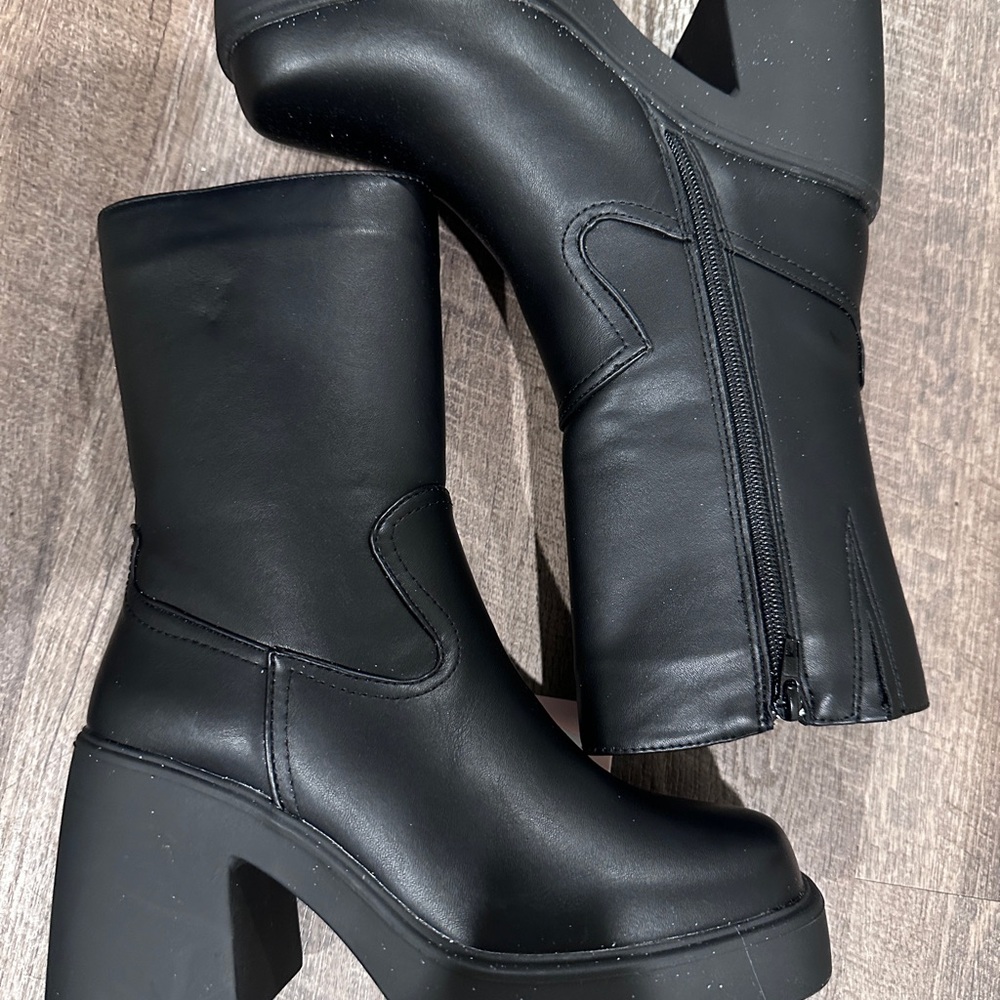 Black Chunky Heel Ankle Boots